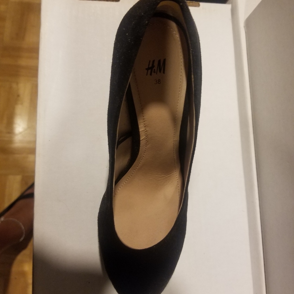 Black Shoes
